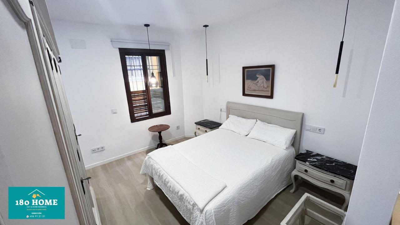 180 Home Luxury Redes Séville Extérieur photo
