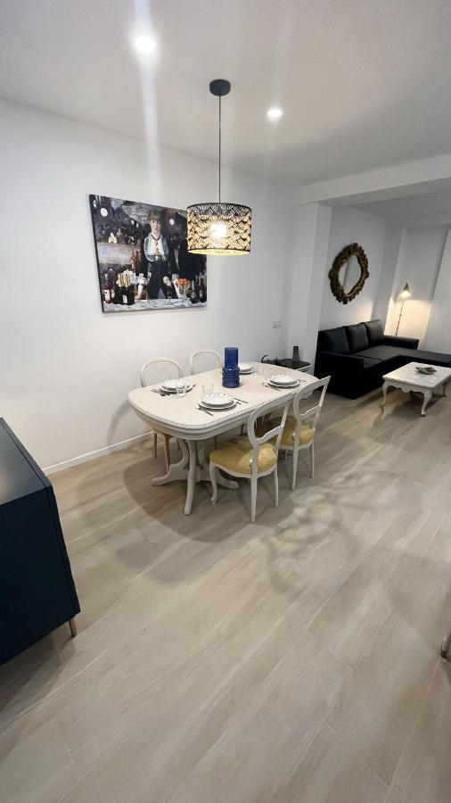 180 Home Luxury Redes Séville Extérieur photo